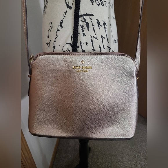 Kate Spade New York Barbiecore Blush Pink Metallic Crossbody Bag Purse - Picture 2 of 5